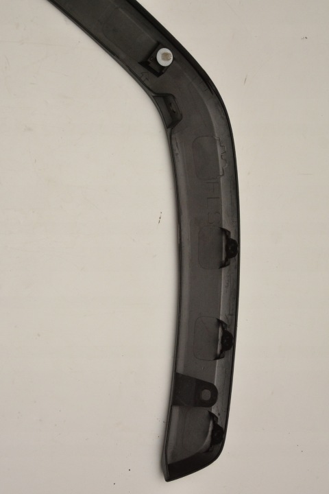 MOULURE GARDE-BOUE GAUCHE AVANT TOYOTA RAV4 V 19-2023R STRUKTURA