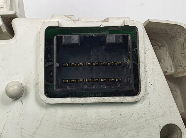 COMPTEUR JEEP CHEROKEE III WH 3.0 CRD 56054018AH EUROPE
