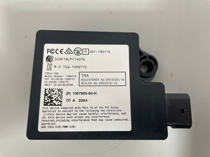 TESLA 3 CONTROLADOR BLE TRASERO 1097855-90-H 