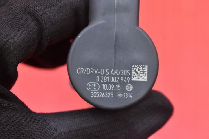 MOULURE INJECTION 8514154 0445214315 BMW 4 F36 2.0 D 150 KM 13-17