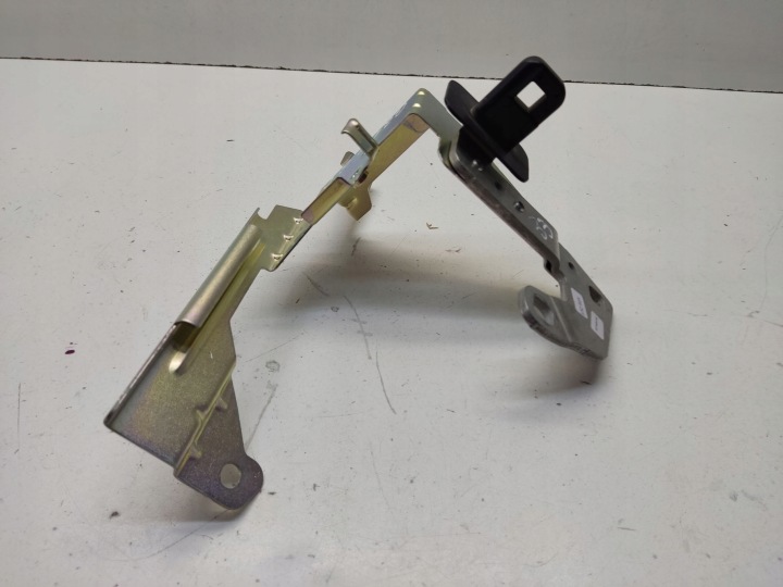 BMW 3 G20 G21 2022 FIXATION RIDEAUX COUVERCLES DE COFFRE 7450730