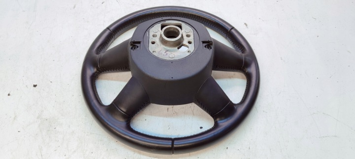 VOLANT CUIR AUDI A4 A6 C6 A8 D3 4E0419091CL 1KT
