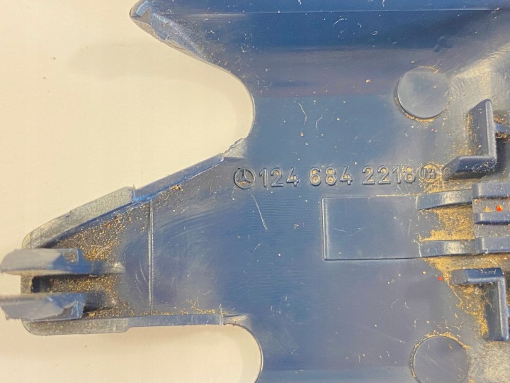BOUCHON VIS SUPPORTS SIÈGES MERCEDES W124 W201 BLEUE GRAN 1246842218