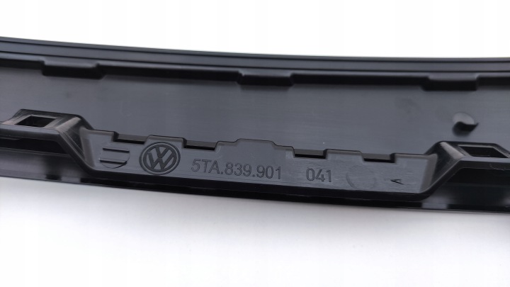 VW TOURAN II 5TA 15- MOULURE MONTANTS PORTES GAUCHE ARRIÈRE ARRIÈRE 5TA839901 (TC303)