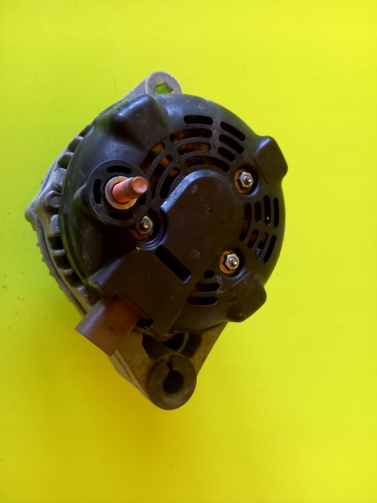 ALTERNATEUR 2.0 MTJ P56029679AA JEEP CHEROKEE KL 14R