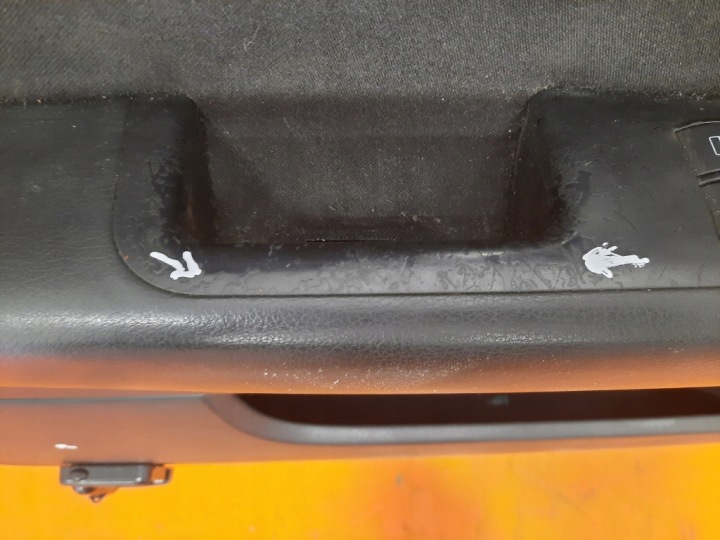 AUDI A4 B6 UNIVERSEL 00-05 GARNITURE PORTES AVANT AVANT GAUCHE 8E1867105