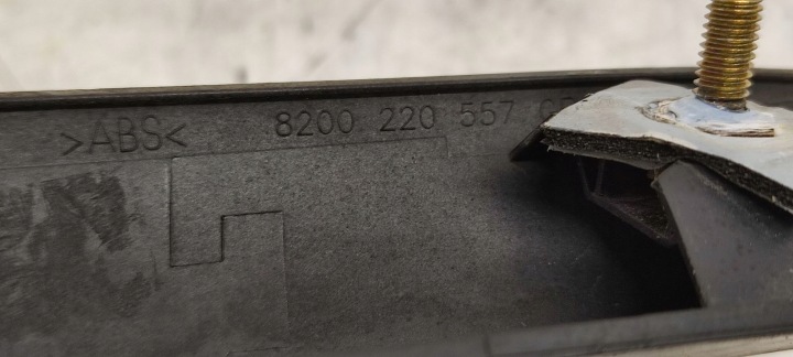 CACHE MOULURE MICROCONTACT COUVERCLES DE COFFRE RENAULT MODUS 1,2 16V