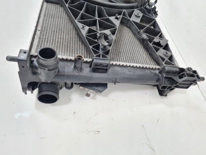 2012 OPEL COMBO D RADIATEUR ENSEMBLE 887668000