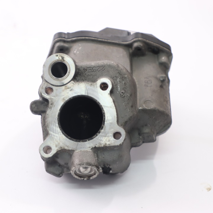 MERCEDES W906 DIESEL OM651 SOUPAPE RECYCLAGE GAZ D'ÉCHAPPEMENT EGR A6511400660