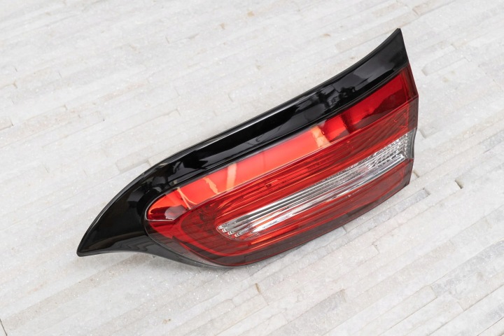 JEEP CHEROKEE V KL 2014-2018 PHARE LED 68330344AA
