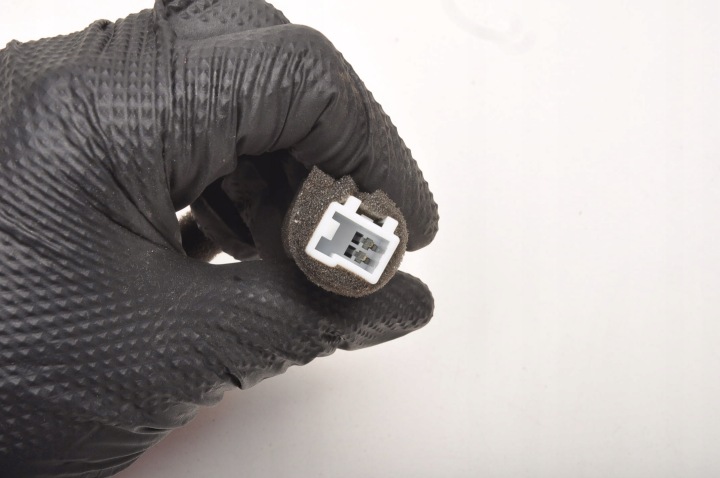 KIA RIO III LANTERNE FEUX STOP PIED HAYON 3D 92700-1W210