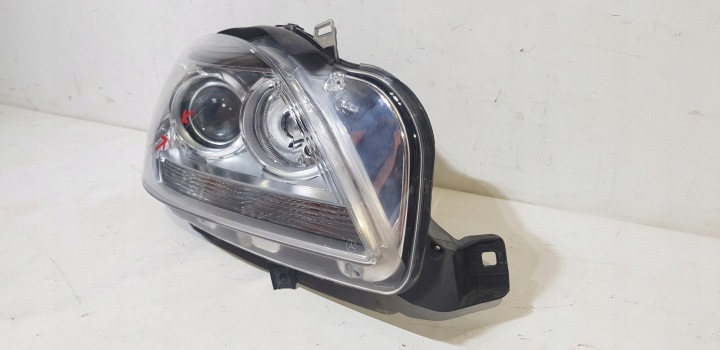 MERCEDES ML W166 PHARE AVANT AVANT DROITE