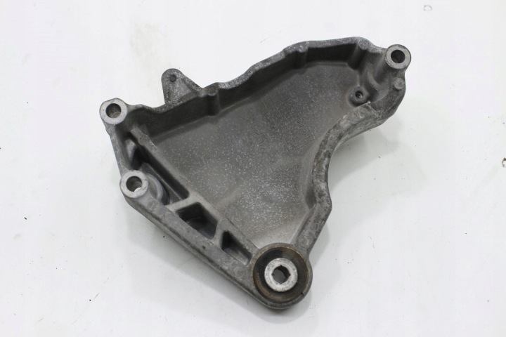 POIGNÉE SUPPORT MOTEUR 2702230002 B-KLASA W246 1.6