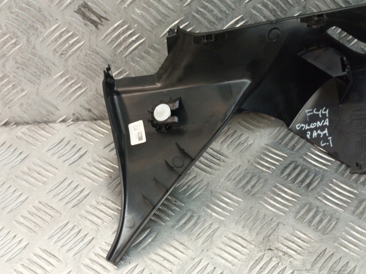 BMW OE 7475573 2' F44 PROTECTION BRODERIE COURROIES GAUCHE GAUCHE ARRIÈRE