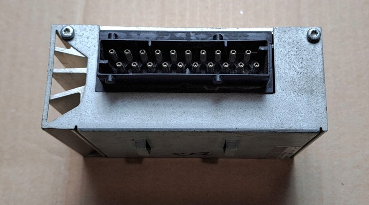 BMW E65 AMPLIFICATEUR RADIO HARMAN BECKER 920461