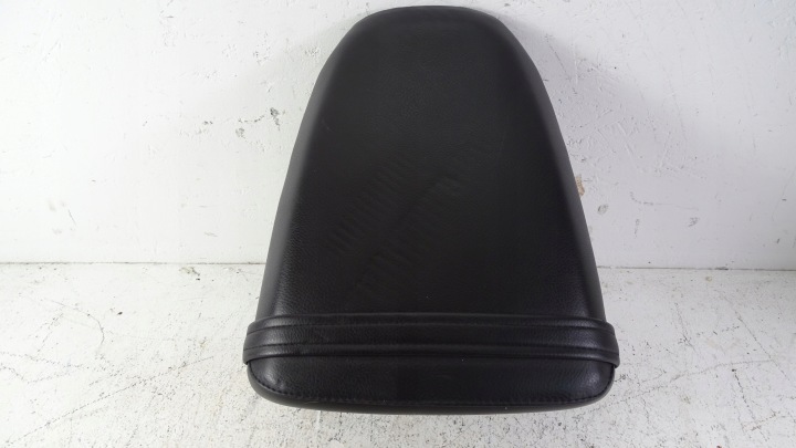 P657 TRIUMPH SPEED TRIPLE 955 955I SIÈGE SIÈGE BANQUETTE ARRIÈRE PASSAGER