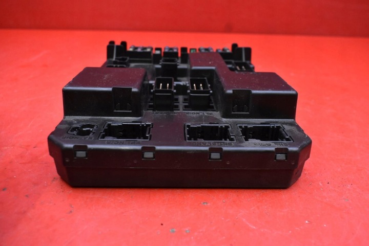 BOÎTE FUSIBLES FUSIBLE 9651196880 PEUGEOT 307 1.4 8V 75 KM 01-05