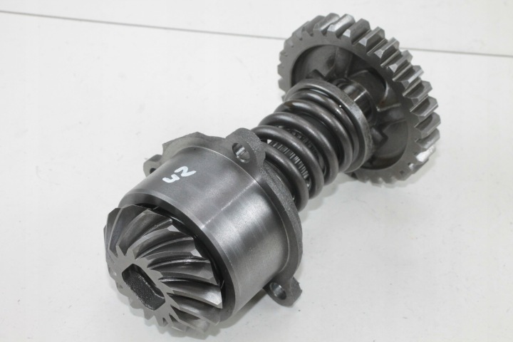SUZUKI VL 800 VOLUSIA TRANSMISSION GROUPE MOTOPROPULSEUR ARBRE