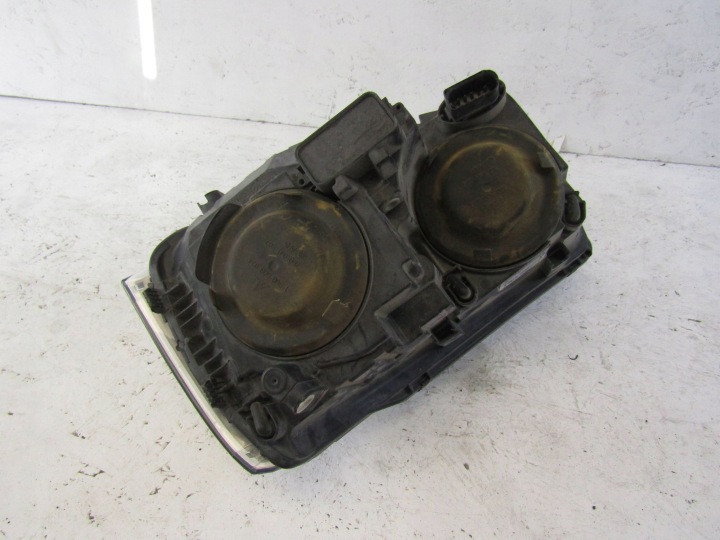 VW T5 LIFT PHARE DROITE AVANT 7E1941016R