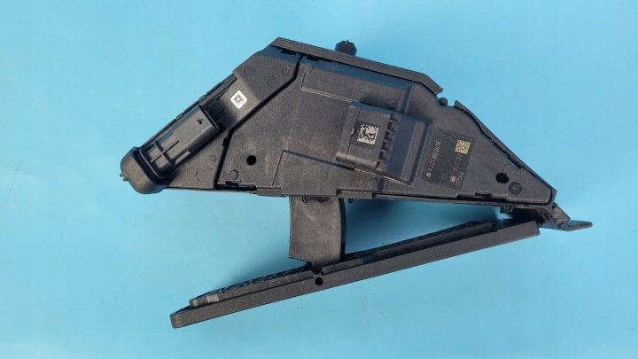 MERCEDES EQE 350+ 23R PÉDALE GAZ POTENTIOMÈTRE A2233000400