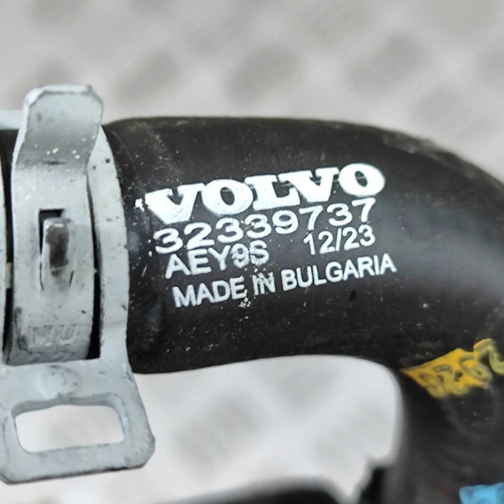 TUYAU REFROIDISSEMENT VOLVO XC40 (536) 32339737 27790185 300KW 2024