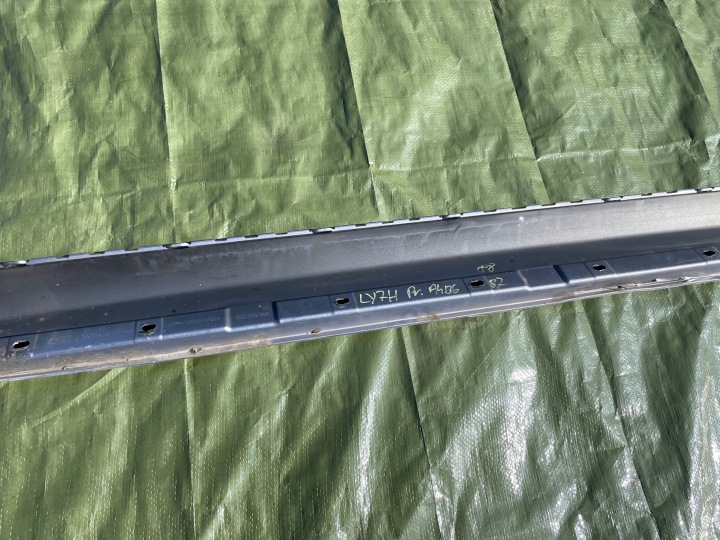 AUDI A4 B6 B7 DROITE MOULURE REVÊTEMENT SEUIL LY7H