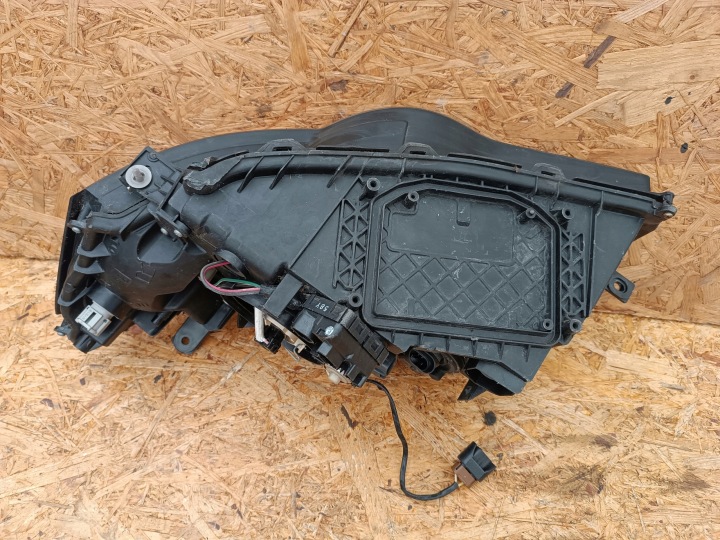 PROJECTEUR DROIT PHARE DROIT AVANT EUROPE SUBARU LEGACY 4 IV 100-20791