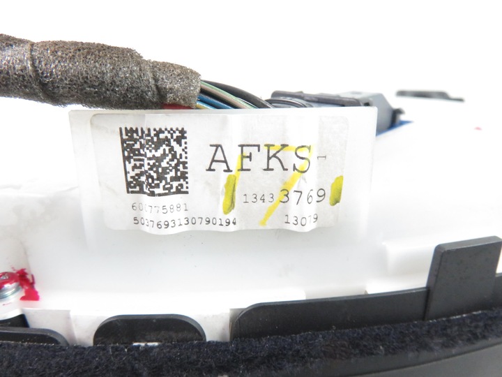 DASHBOARD OPEL ASTRA IV J P10 1.4 13433769 photo 4 - milautoparts-fr.ukrlive.com