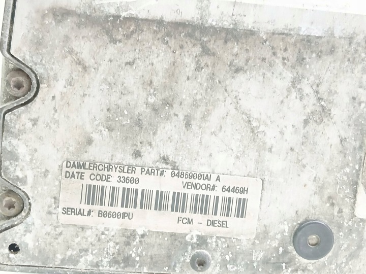 CHRYSLER GRAND VOYAGER IV 2001 BOÎTE FUSIBLES ENSEMBLE