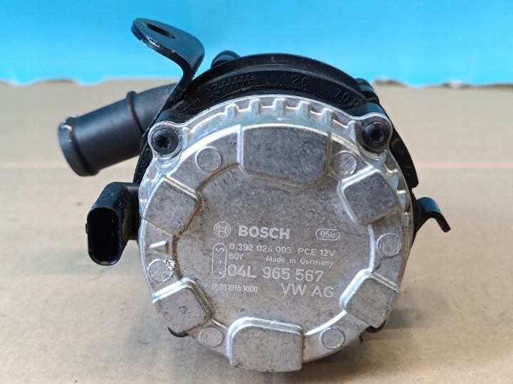 AUDI Q3 F3 SPORTBACK 1.4 TSI 110KW 2024R POMPE CIRCULATION EAU 5Q0121591CK