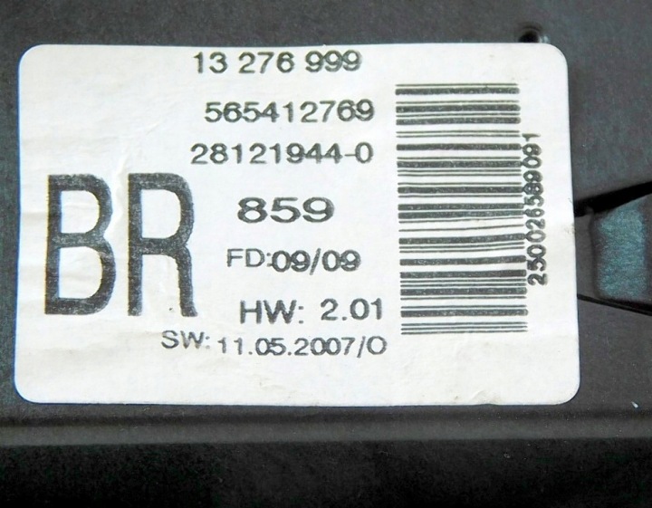 OPEL ASTRA H III 1.4 09 GTC MONITEUR RADIO 13276999