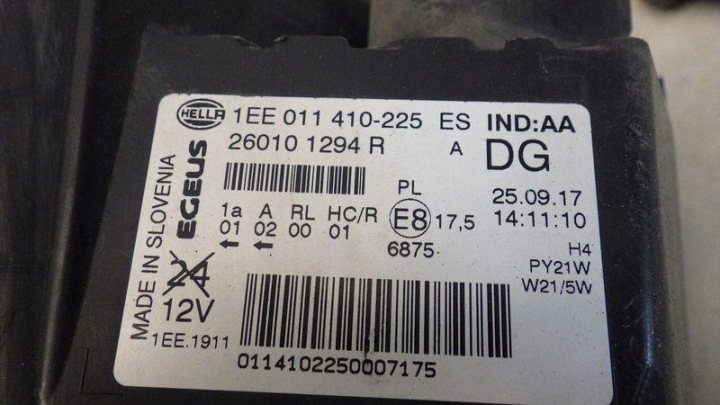 PHARE DROITE AVANT AVANT EUROPE TRAFIC III VIVARO B 260101294R
