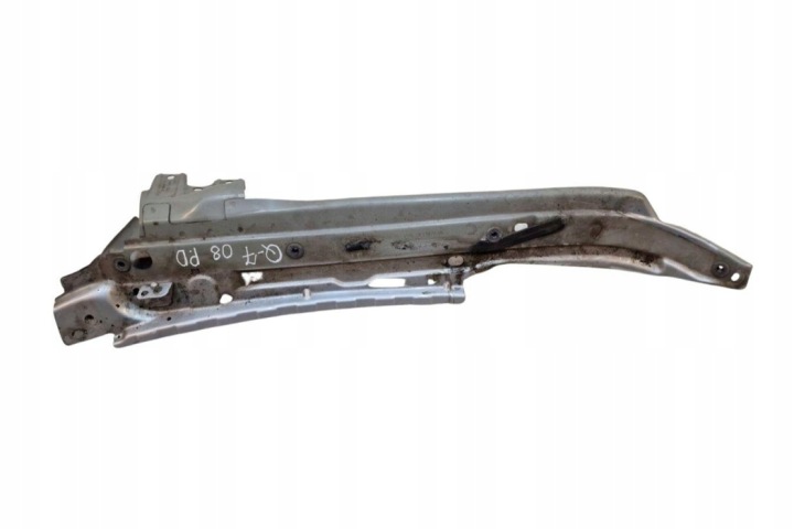 FIXATION AVANT DROIT GARDE-BOUE AUDI Q7 (4M) 4L0805176 3.0L DIESEL