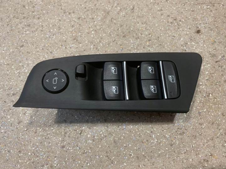 COMMUTATEUR VITRE AVANT CÔTÉ GAUCHE BMW 5 G30 G31 G38 6832719