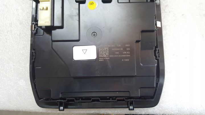 AMPOULE PLAFONNIERS VW GOLF VIII 5H0959561AG DÉMONTAGE