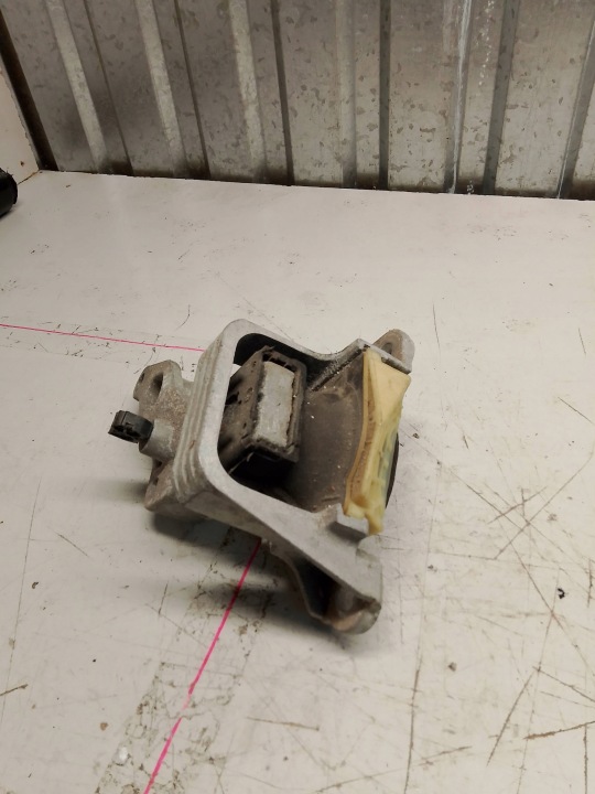RENAULT MEGANE III POIGNÉE COUSSIN FIXATION MOTEUR DROITE 112100062R
