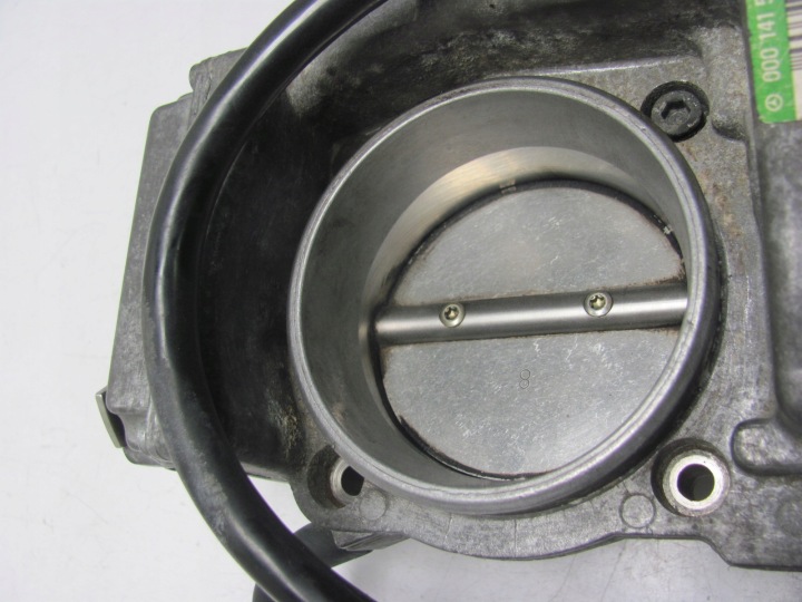 MERCEDES R129 SL 300 PAPILLON DES GAZ M104 0001415725
