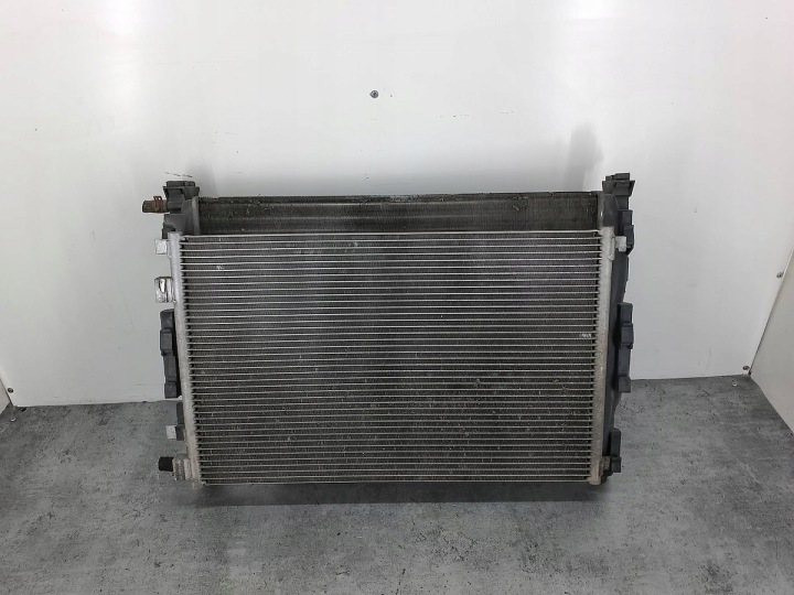 KIT RADIATEURS EAU CLIMATISATION VENTILATEUR RENAULT SCENIC II 8200151465