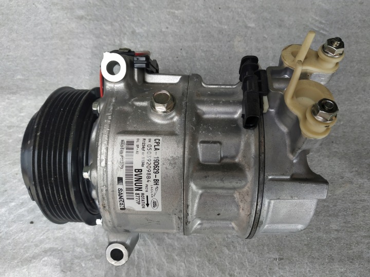 LAND ROVER OE CK52-17F017-BA