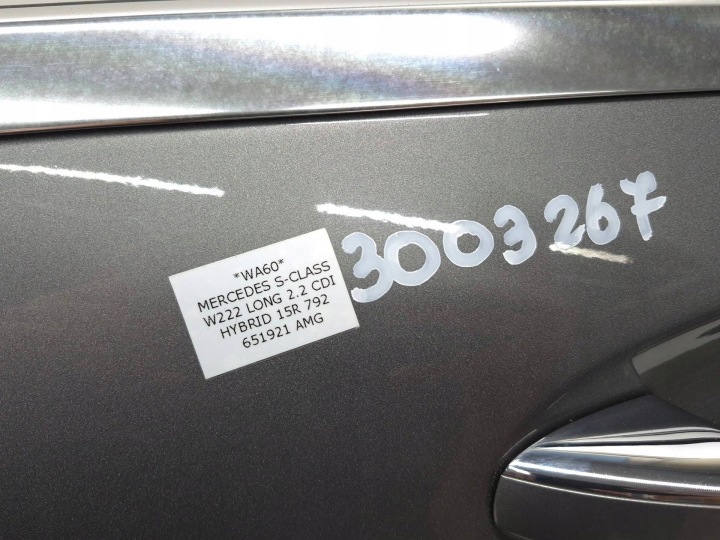 PORTES GAUCHE AVANT GAUCHE AVANT MERCEDES AVEC W222 792 PALLADIUMSILBER
