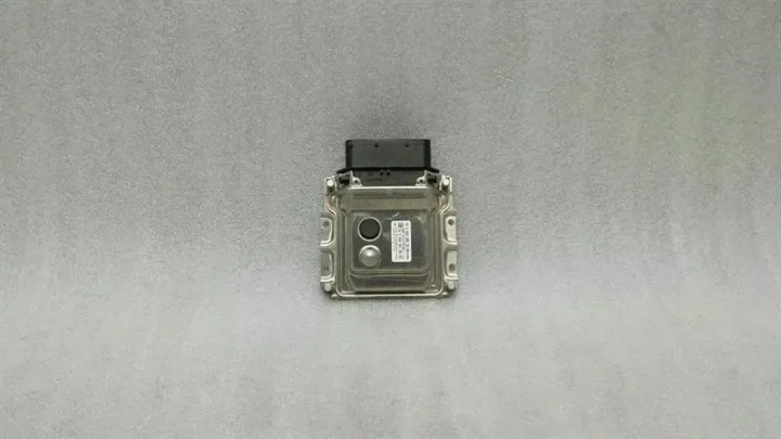 MERCEDES C CLASS W205 BLUETEC MODULE A0009002008 ECU ADBLUE