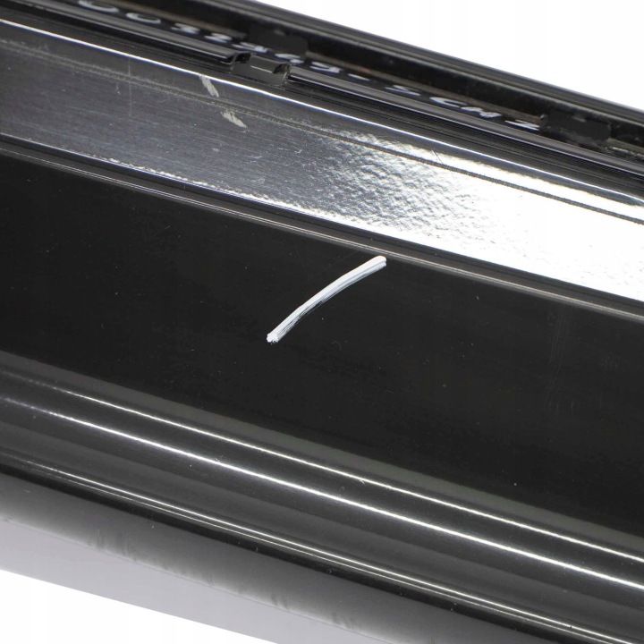 BMW E87 REVÊTEMENT SEUIL GAUCHE SCHWARZ II 668