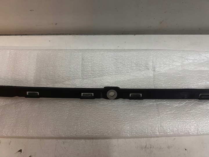 MOULURE PARE-BRISE HYUNDAI I30 86138G3000