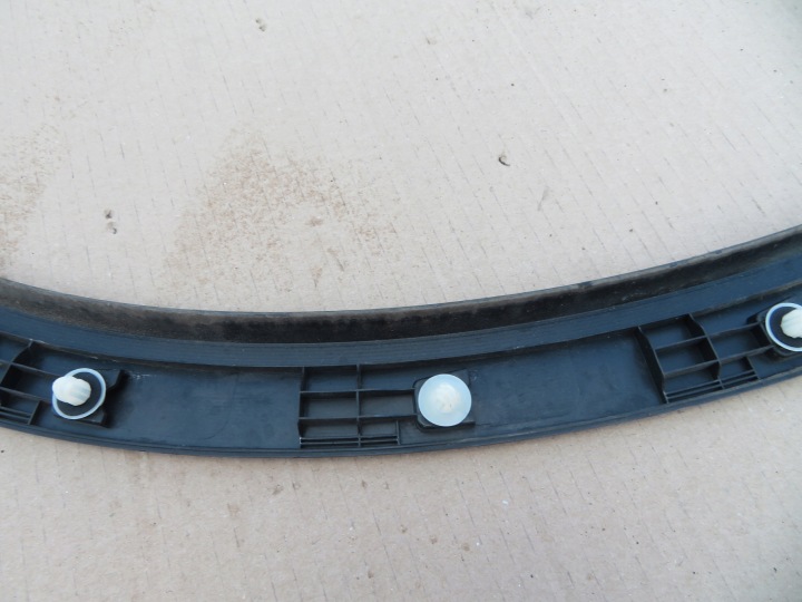 SUZUKI VITARA II DROITE MOULURE GARDE-BOUE ARRIÈRE ARRIÈRE 77251-54P0