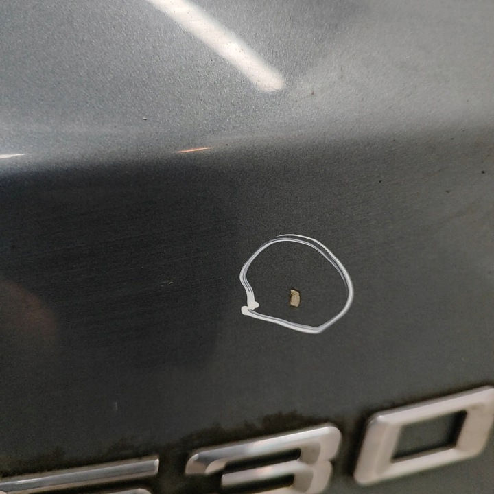 BMW 5 GRAN TURISMO F07 COUVERCLES DE COFFRE COUVERCLES DE COFFRE 2010 7238429