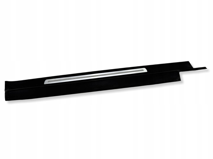 MOULURE SEUIL GAUCHE AVANT AUDI TT 8J