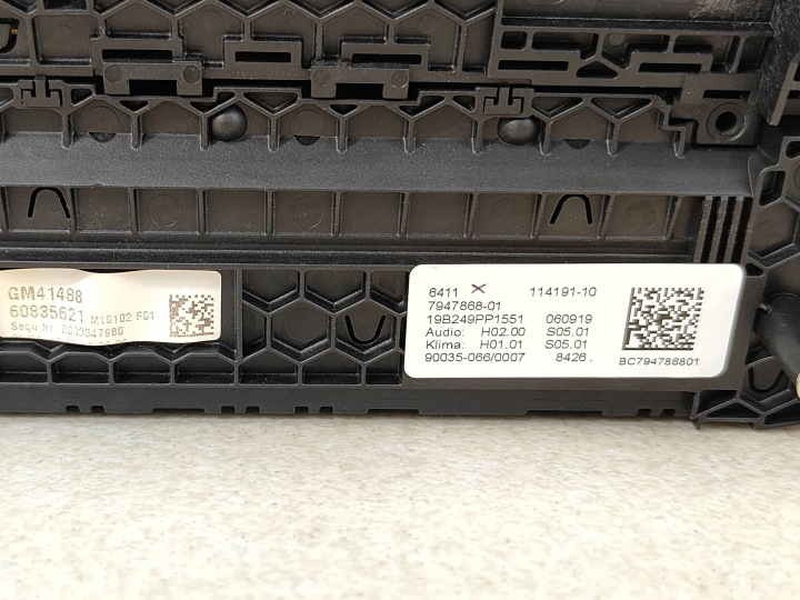 BMW G30 G31 G32 PANNEAU COMMANDE CONDUIT D'AIR CLIMATISATION RADIO 7947868