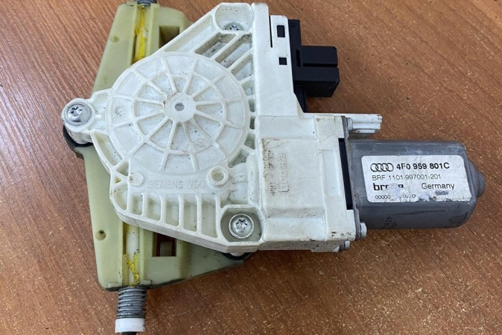 ÉLÉVATEUR VITRES ARRIÈRE GAUCHES PORTES AUDI A6 (4F2, C6) 4F0959801C DIESEL