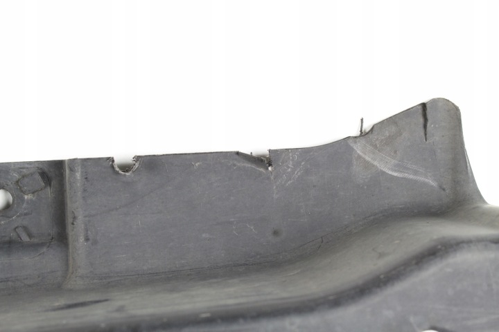 PLAQUE PROTECTION CHÂSSIS INFÉRIEURE DROITE AUDI Q5 8R 08-16