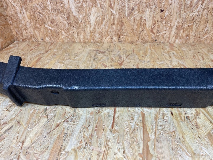 AMORTISSEUR MOUSSE PARE-CHOCS AVANT TOYOTA YARIS CROSS 52611-0D160 2020-